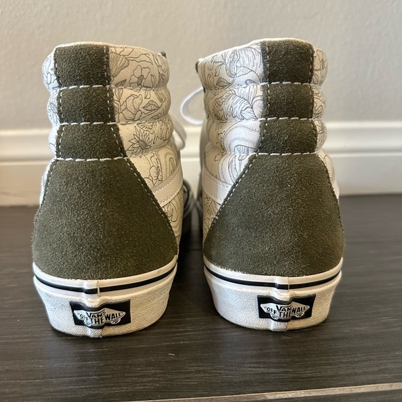 Vans High-Top Suede Sneakers Size 9 - Picture 4 of 7